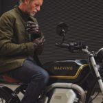 MAEVING RM1S, la moto elettrica inglese dal look vintage