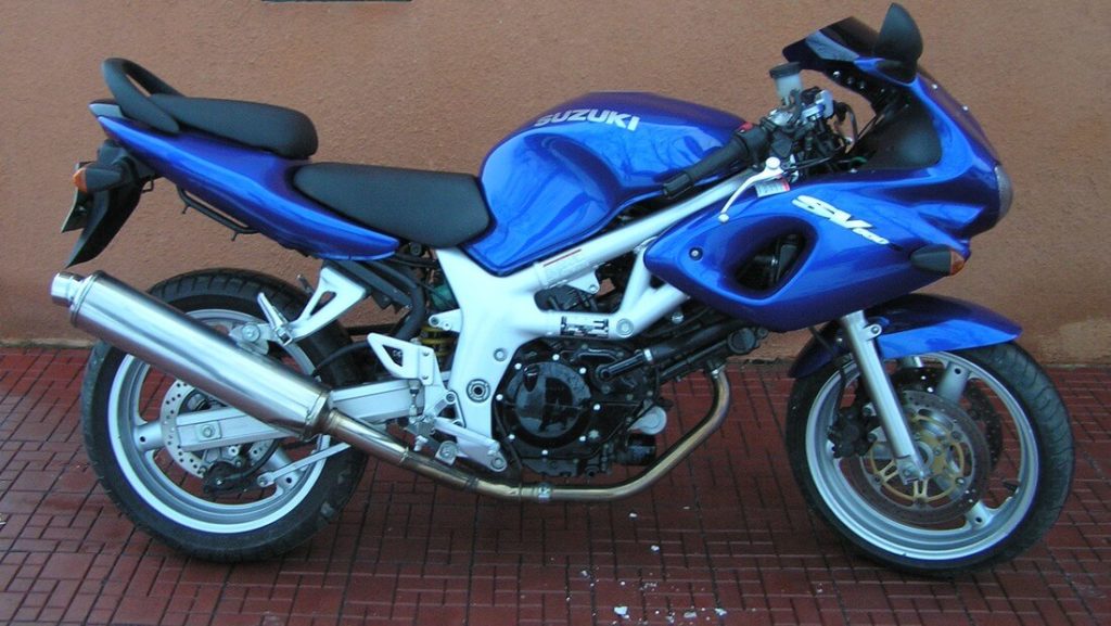 Moto Suzuki sv650