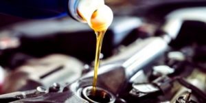 Lire la suite à propos de l’article Quelle huile moteur pour votre Yamaha XMax ?